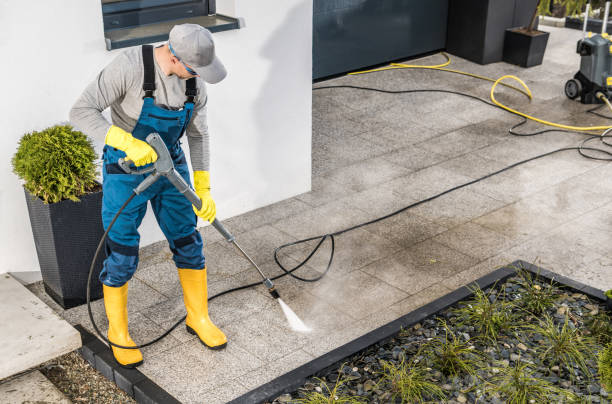 Best Commercial Pressure Washing  in Laurel, MS